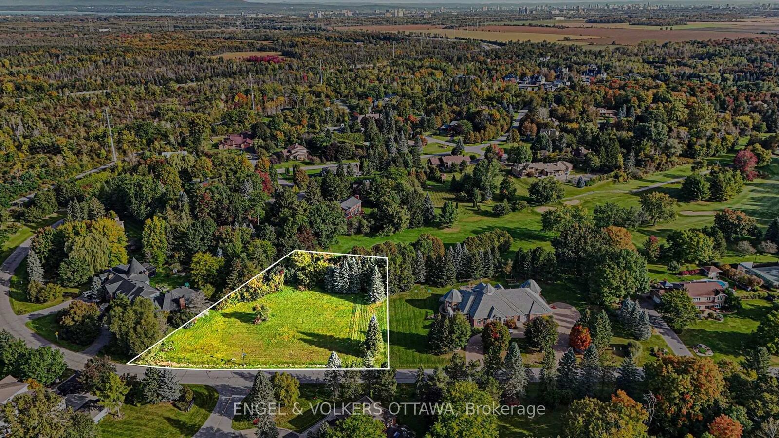 Photo de la propriété:  34 Cedarhill Drive  ON K2R 1C6 
