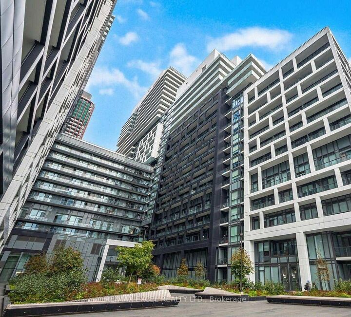 Property Photo:  60 Princess Street 914 SE  ON M5A 2C7 