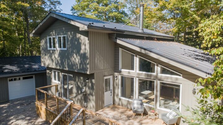 Property Photo: 40 Rolling Hills Drive ON N0H 2T0