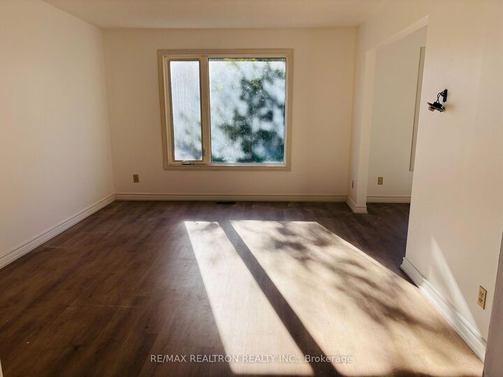 Property Photo:  2287 Sandy Trail  ON L9S 2G1 