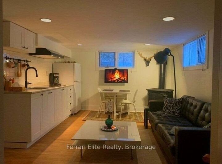 Property Photo:  66 Richmond Street Bsmt  ON L4C 3Y4 
