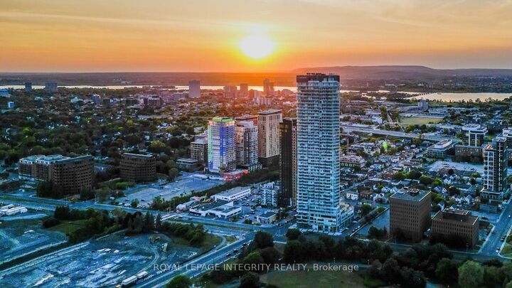 Property Photo: 805 Carling Avenue 703 ON K1S 5W9