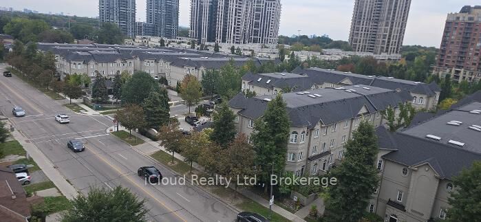Property Photo: 28 Avondale Avenue 806 ON M2N 0K2