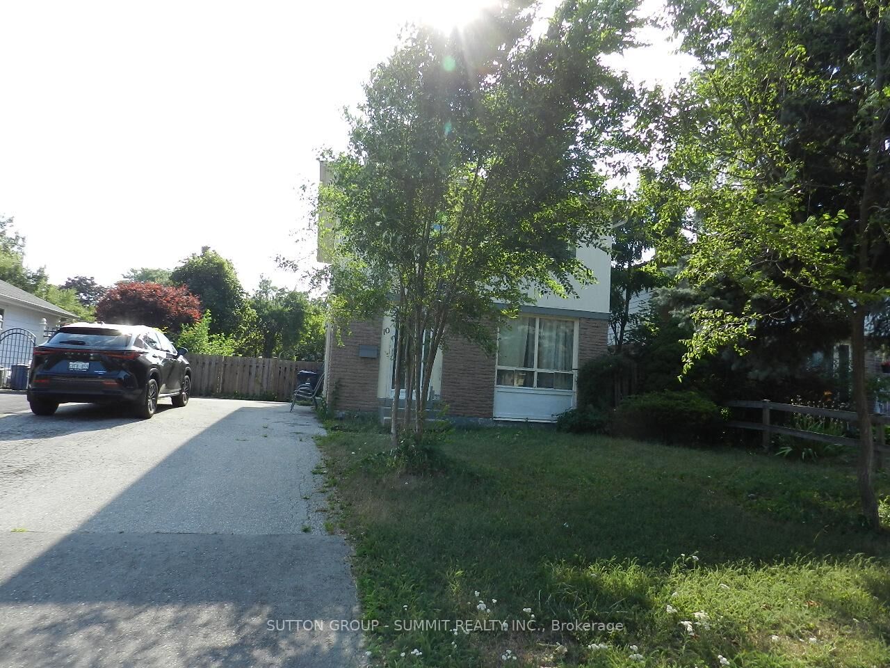 Property Photo:  10 Baldoon Road  ON M1B 1V7 