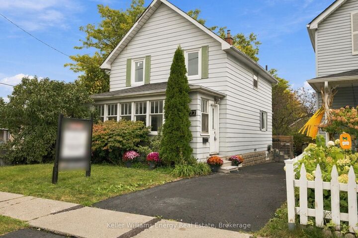 Property Photo: 477 Cubert Street ON L1J 4B4