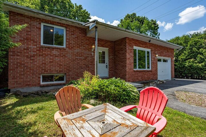 Property Photo: 2 Caribou Avenue ON K2S 1M5