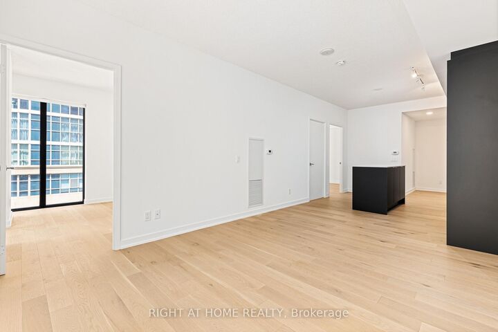 Property Photo:  25 Richmond Street E 315  ON M5C 0A6 