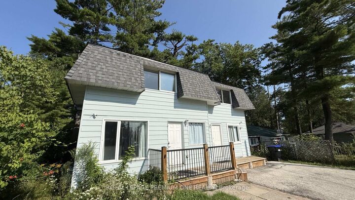 Property Photo:  512 Mosley Street Unit A  ON L9Z 2J4 
