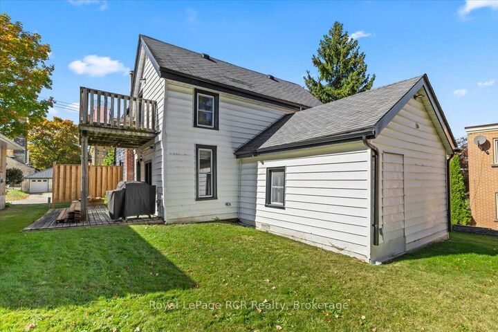 Property Photo:  210 Colborne Street S  ON N0G 2V0 