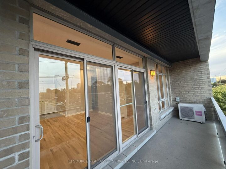 Property Photo:  682 Churchill Avenue N 301  ON K1Z 5G5 