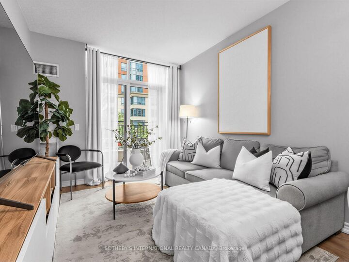 Property Photo:  5233 Dundas Street W 127  ON M9B 6M1 