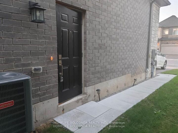 Property Photo:  163 Franklin Trail Bsmt  ON L9J 0J1 