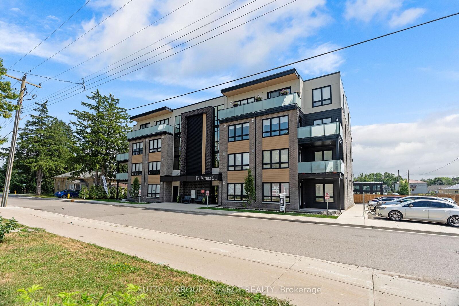 Property Photo:  15 James Street 403  ON N0M 1S6 