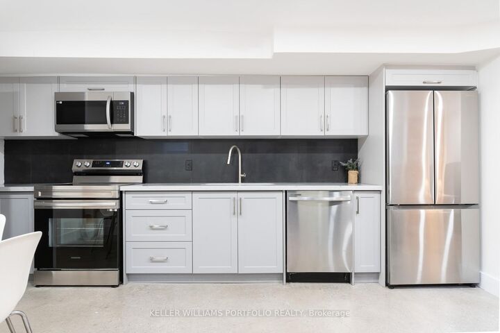 Property Photo:  180 Maria Street Lower  ON M6P 1W4 