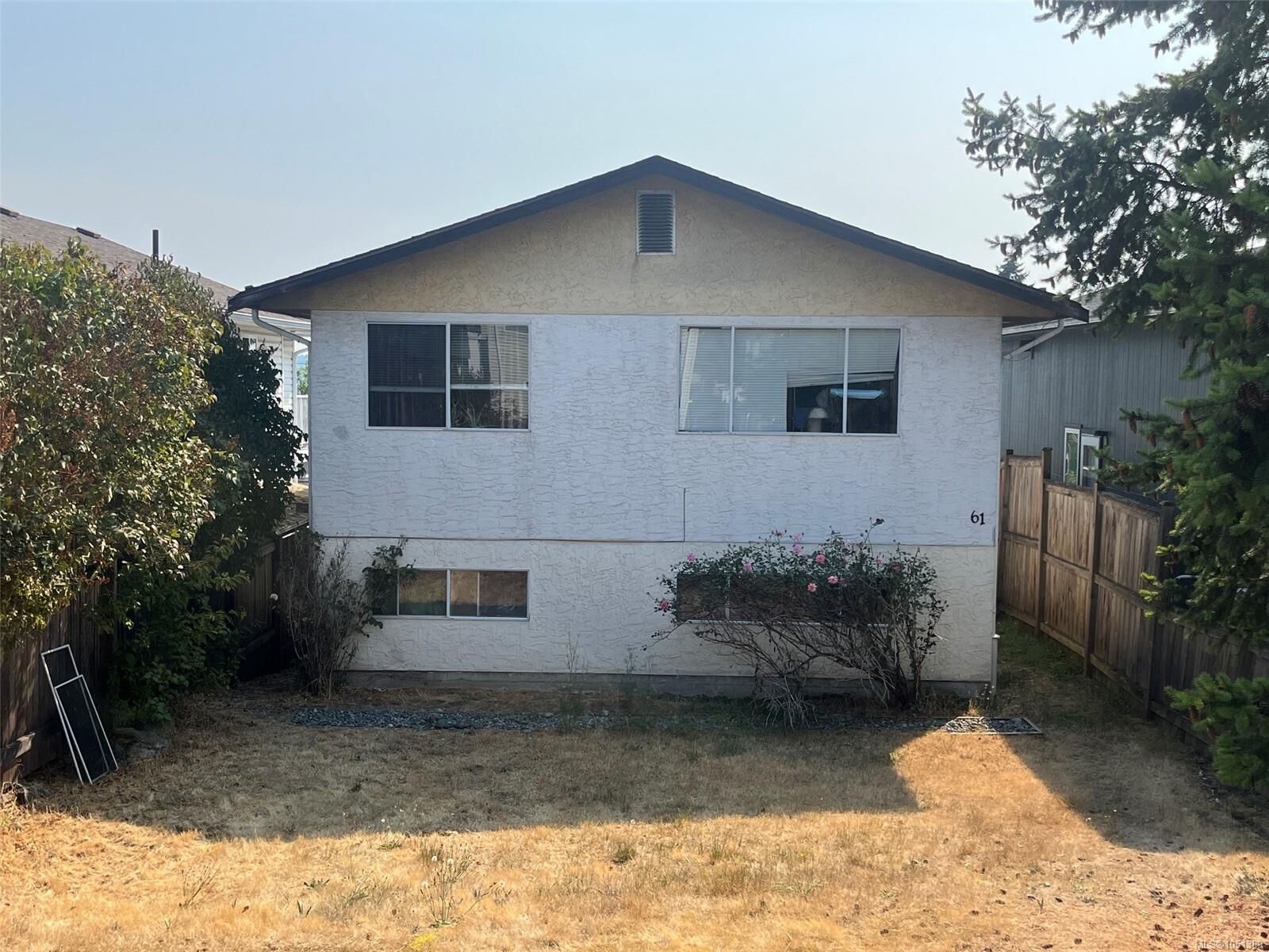 Property Photo:  61 View St  BC V9R 4N3 