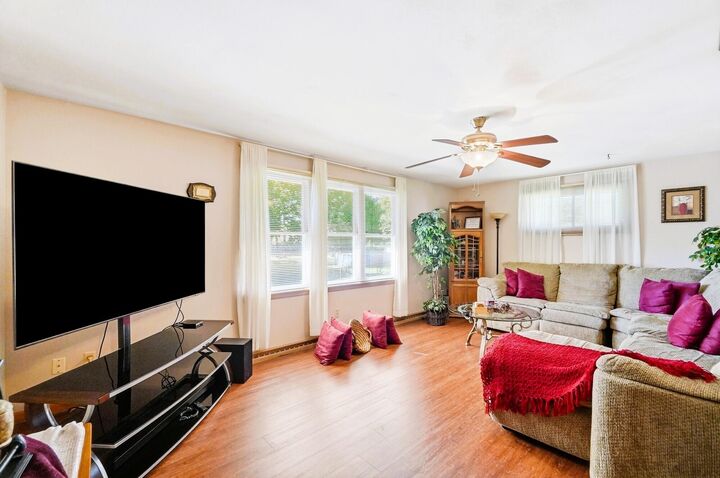 Property Photo: 4725 Chippendale Drive OH 45503