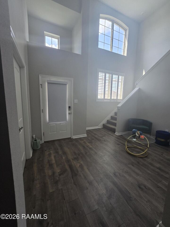 Property Photo:  219 S Lakepointe Drive  LA 70506 