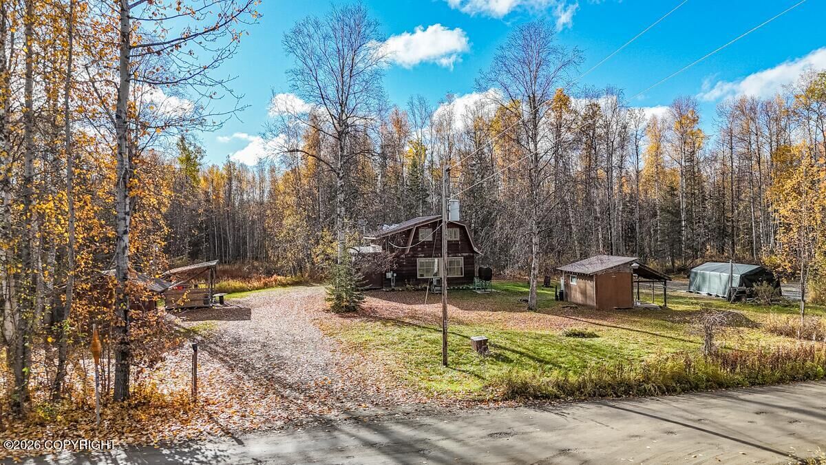Property Photo: 22982 W Tuxedo Avenue AK 99688