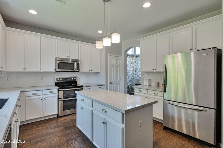 Property Photo: 3810 S Velero Street AZ 85286