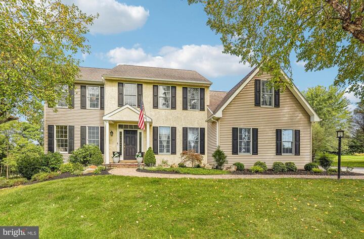 Property Photo:  212 Aranglen Way  PA 19335 