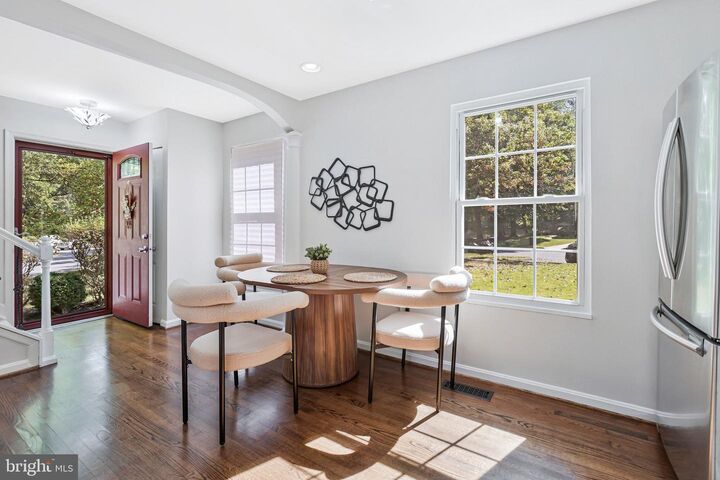 Property Photo:  6401 Old Scotts Court  VA 22152 