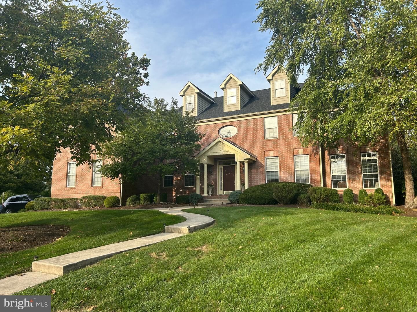Property Photo:  5 Tyndale Court  NJ 08057 