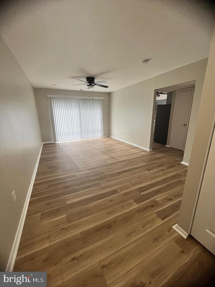 Property Photo:  12 Chelsea Circle A18  NJ 08021 