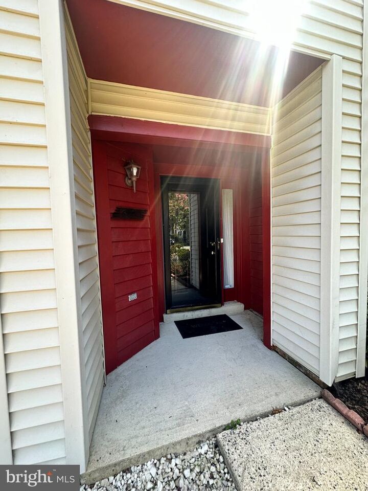 Property Photo:  6025 Crocus Court  VA 22310 