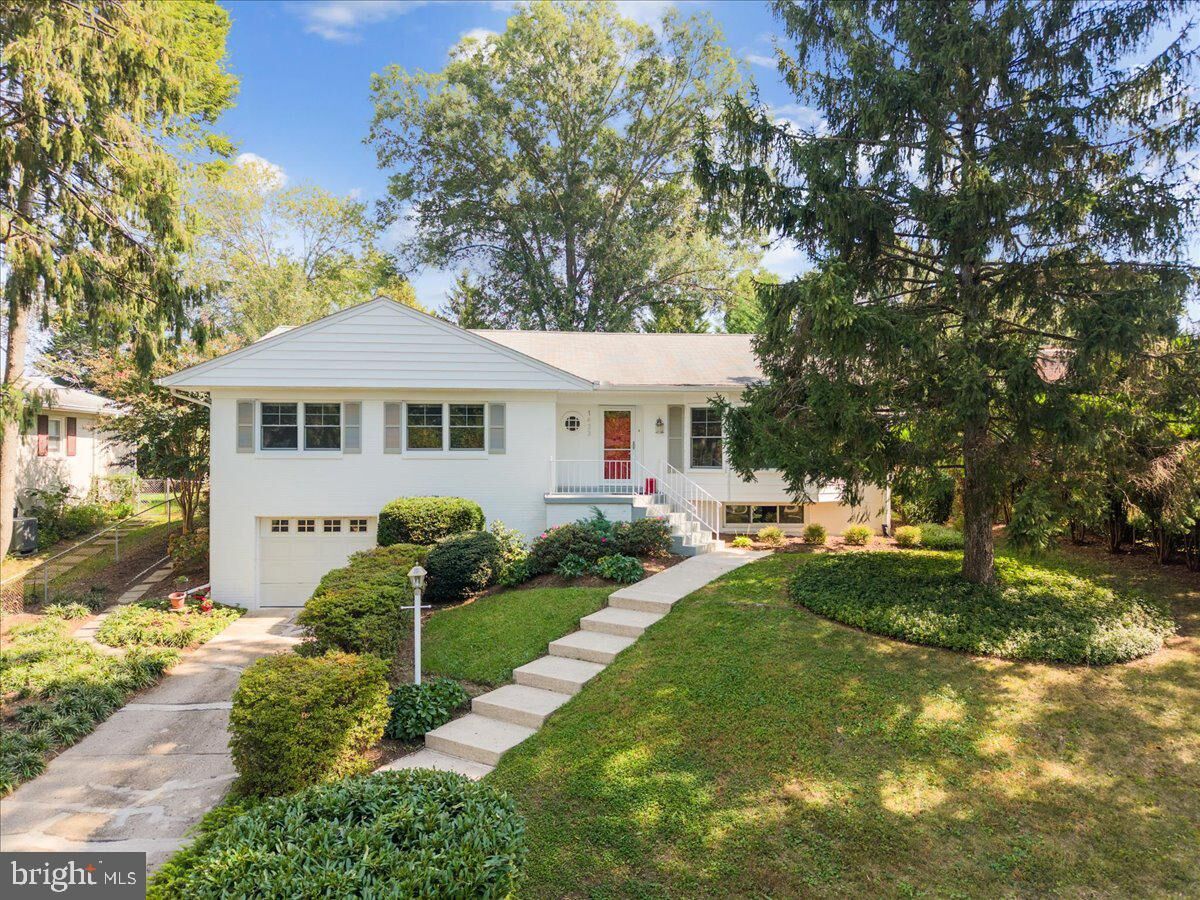 Property Photo:  1433 Layman Street  VA 22101 