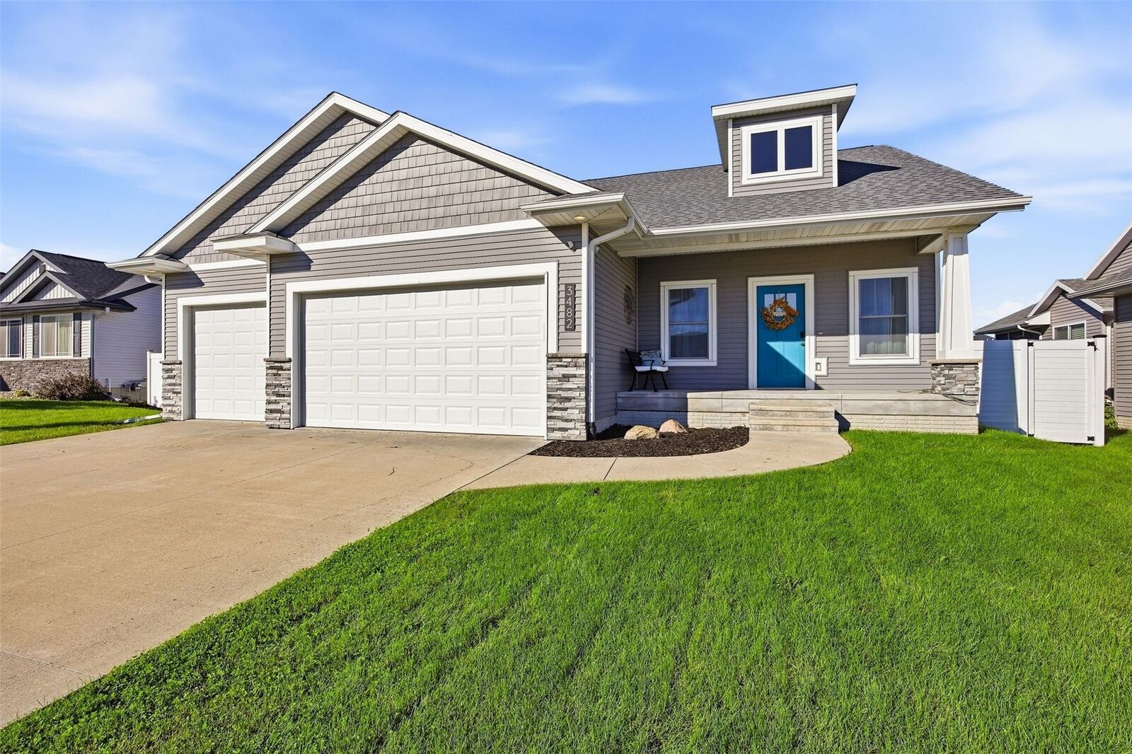 Property Photo: 3482 Hemingway St IA 52302