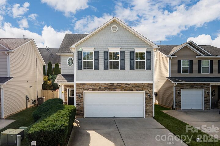 Property Photo:  34 Manderley Way  NC 28704 