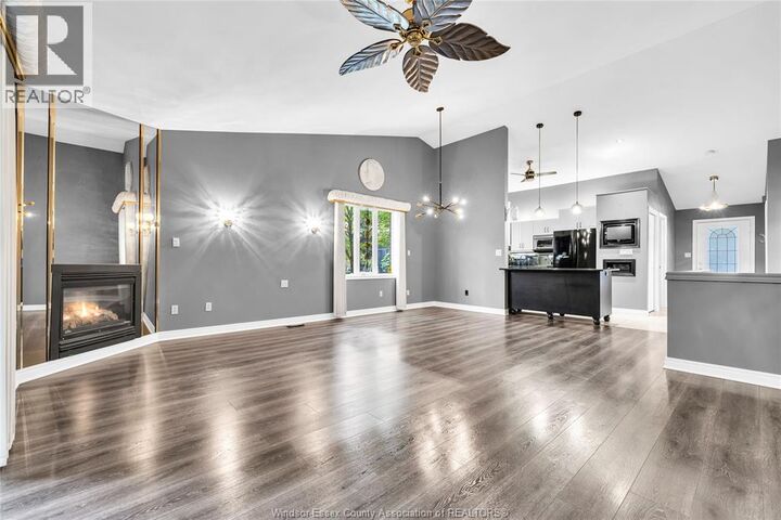 Property Photo:  11568 Aldridge  ON N8P 1L6 