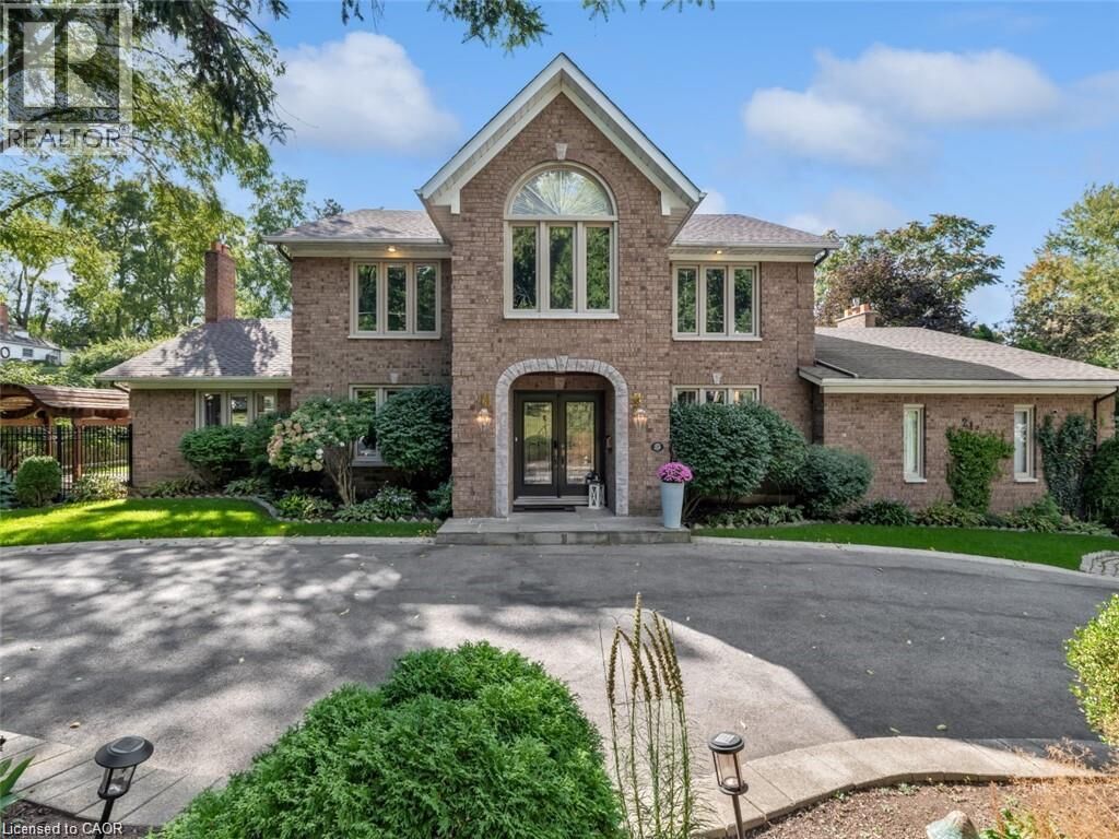 Property Photo:  214 Lovers Lane  ON L9G 1G8 