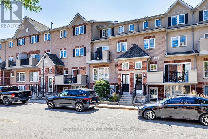 Property Photo: 1400 North The Esplanade Drive North 621 ON L1V 6V2