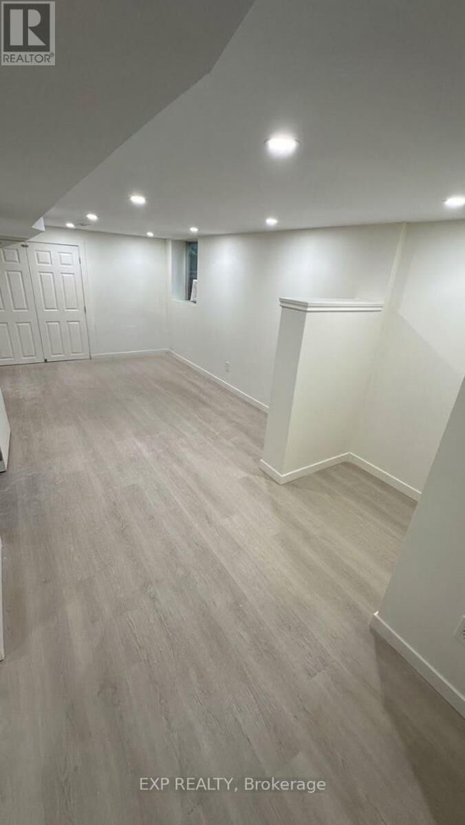 Property Photo:  1336 Avenue T Avenue  ON K1G 0C6 