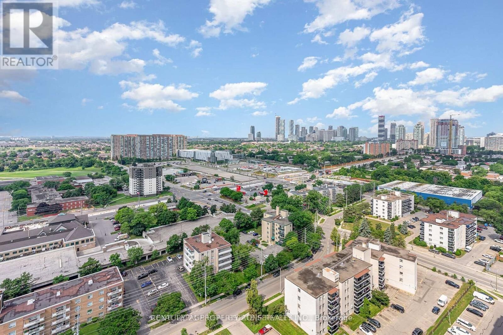 Property Photo:  3100 Kirwin Avenue 405  ON L5A 3S6 