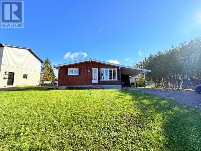 Property Photo:  29 Seaborne Crescent  ON P5N 1L8 