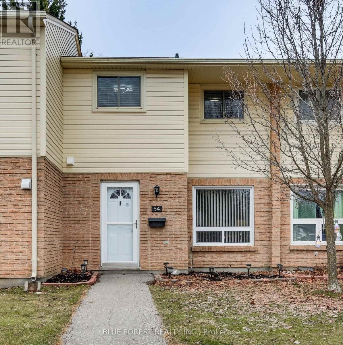 Property Photo:  166 West Southdale Road West 54  ON N6J 2J1 