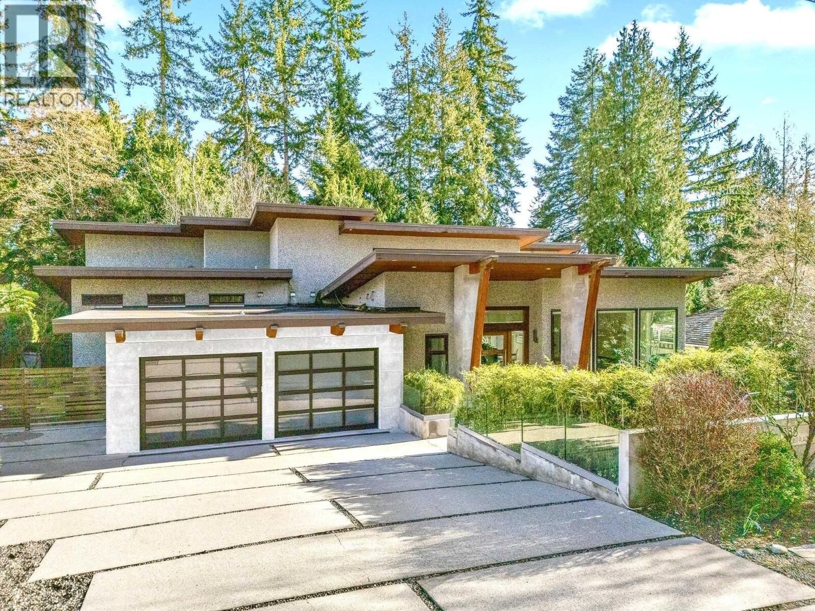 Property Photo:  388 Hidhurst Place  BC V7S 1K1 