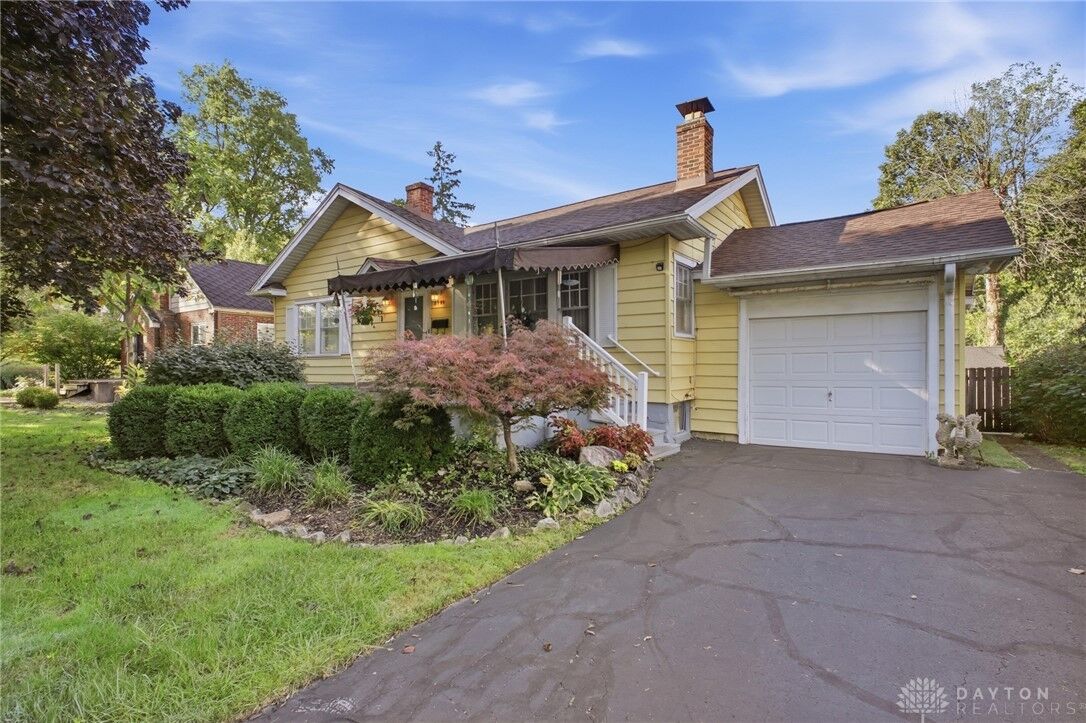 Property Photo:  8309 Inwood Avenue  OH 45415 