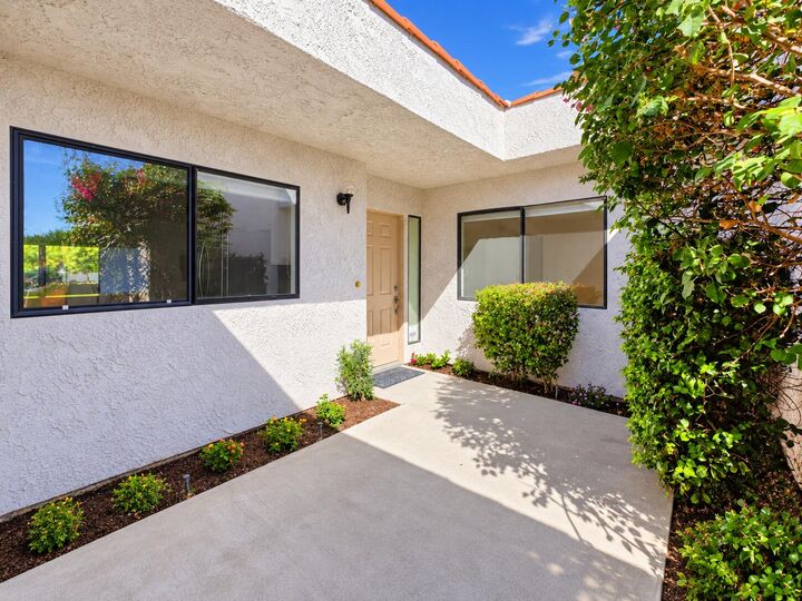 Property Photo: 177 Winterhaven Circle CA 92260