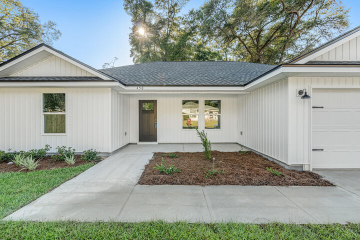 Property Photo:  1953 Justice Circle  FL 32563 