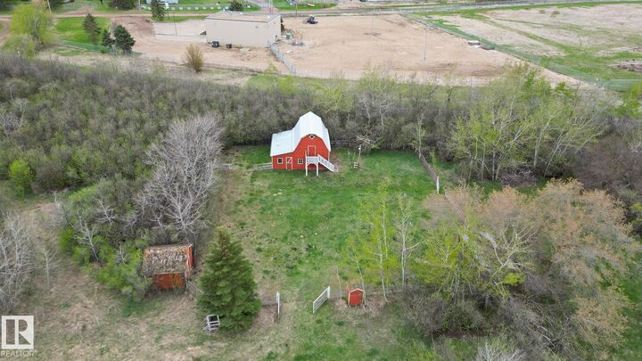 Property Photo:  4736 47 Street  AB T0B 4J0 