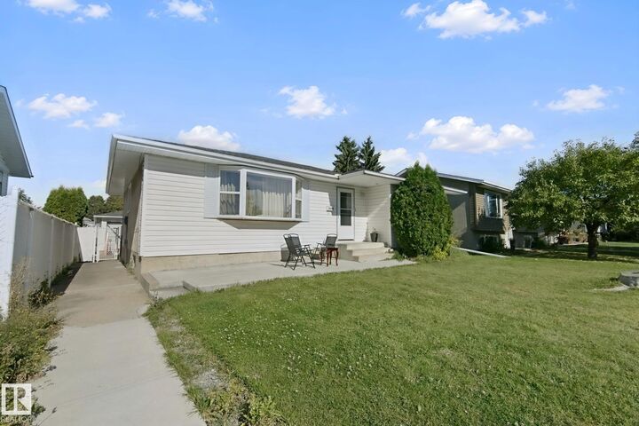 Property Photo:  8508 149A Avenue NW  AB T5E 2Z2 