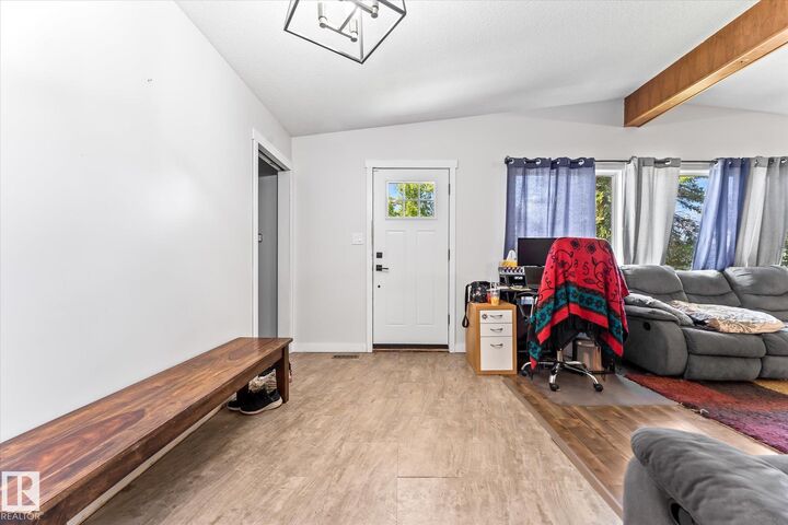 Property Photo:  7308 149 Avenue NW  AB T5C 2V4 