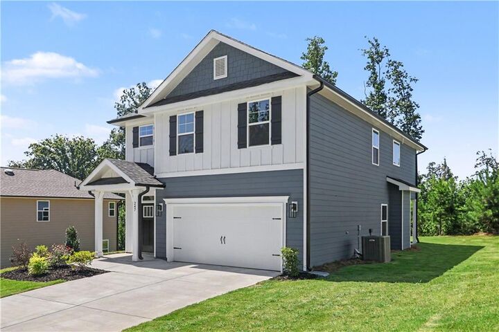 Property Photo: 247 Thunder Valley GA 30534