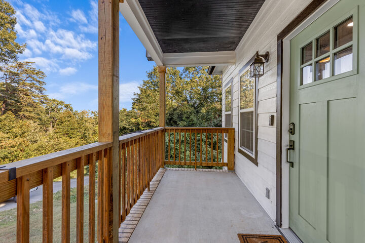 Property Photo:  2832 Ridgemont Drive  TN 37404 
