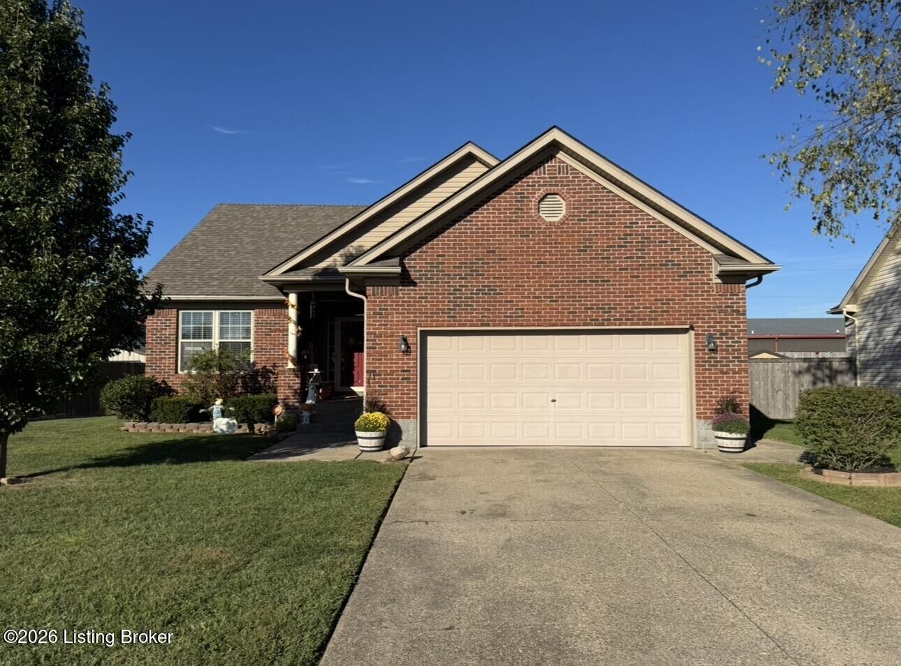 Property Photo:  775 Oak Grove Blvd  KY 40165 