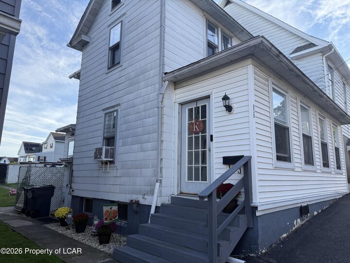 Property Photo:  830 Walnut Street  PA 18224 
