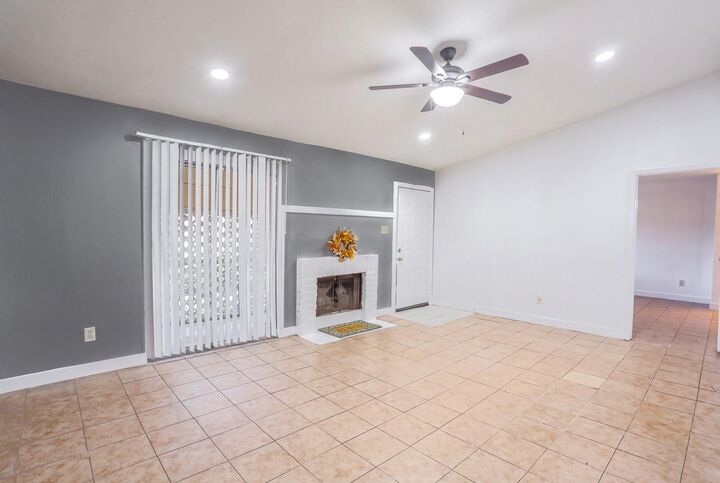 Property Photo:  12627 Ashford Meadow Drive 2  TX 77082 